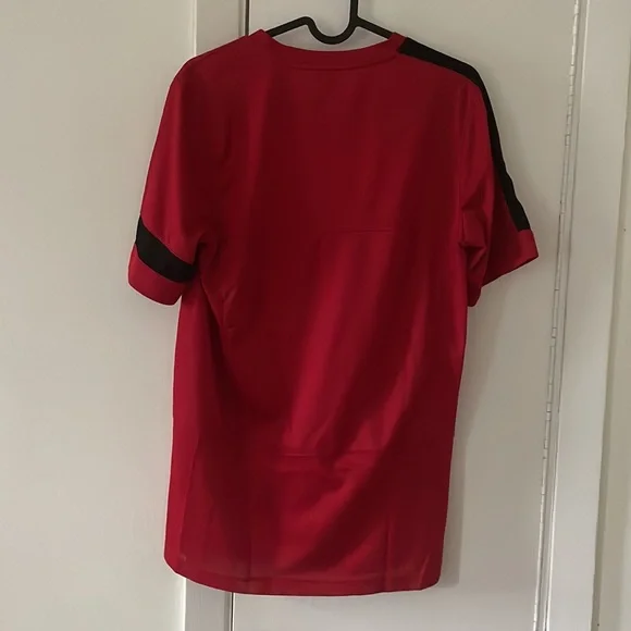 Manchester United Warm Up Jersey Size M - Picture 2 of 3